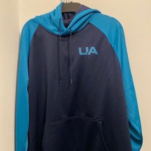 Mens Under Armour Coldgear hoodie.